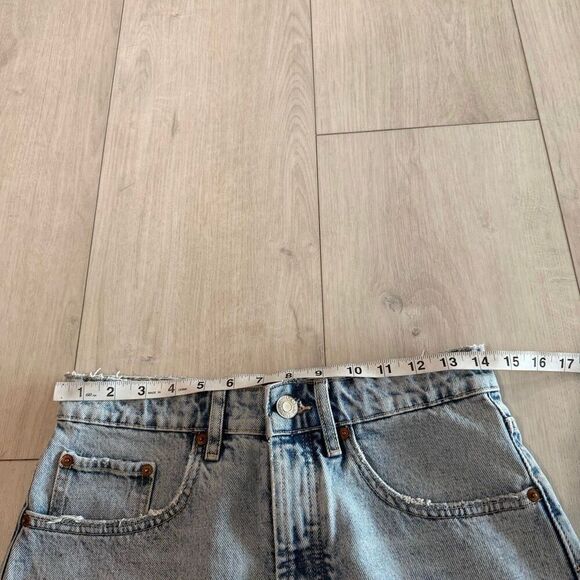 Zara women’s demin shorts size 6 - Picture 5 of 7